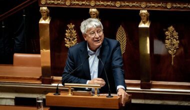les députés rejettent l'impôt universel ciblé à une voix près, LFI critique l'abstention du PS