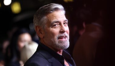 George Clooney va jouer dans « Dix pour cent » et enfin partager autre chose qu’un café avec Camille Cottin