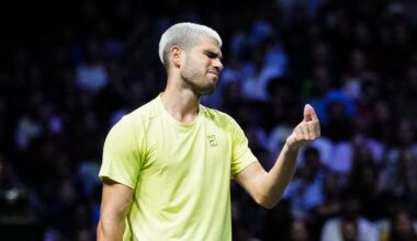 le numéro 1 mondial Carlos Alcaraz éliminé dès son entrée en lice par le Britannique Cameron Norrie