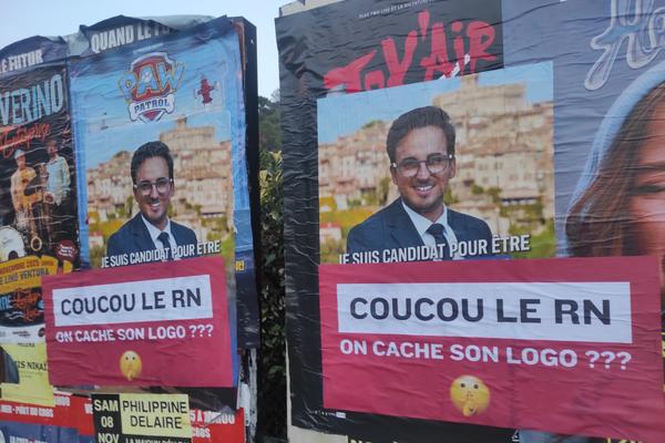 Un contre affichage moqueur sur une affiche de campagne de Bryan Masson, fin octobre, à Cagnes-sur-Mer. Photo A.O. 