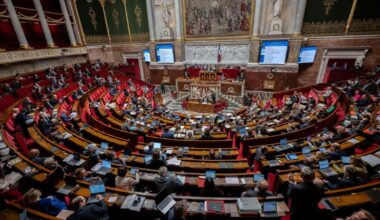 La suspension de la réforme des retraites débute son parcours parlementaire