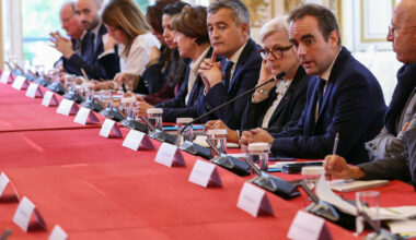 Le gouvernement Lecornu II peut-être censuré ? On a fait les comptes