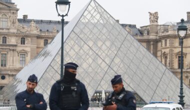 INFO RTL - Cambriolage du Louvre : cinq nouveaux suspects interpellés