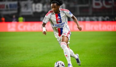 "plusieurs mois" d'absence pour Malick Fofana, sorti blessé avec l'OL face à Strasbourg