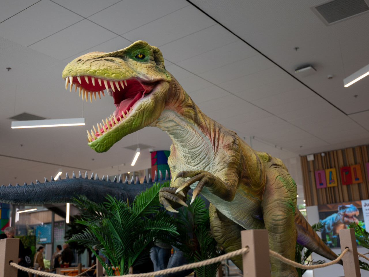 Près de Lille. Découvrez 6 dinosaures grandeur nature dans des décors immersifs