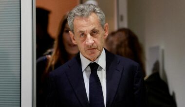 EN DIRECT - Nicolas Sarkozy incarcéré ce mardi matin à la prison de la Santé, un rassemblement de soutien organisé par sa famille