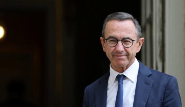 «À ce stade, la participation de la droite au gouvernement n’est pas acquise du tout»