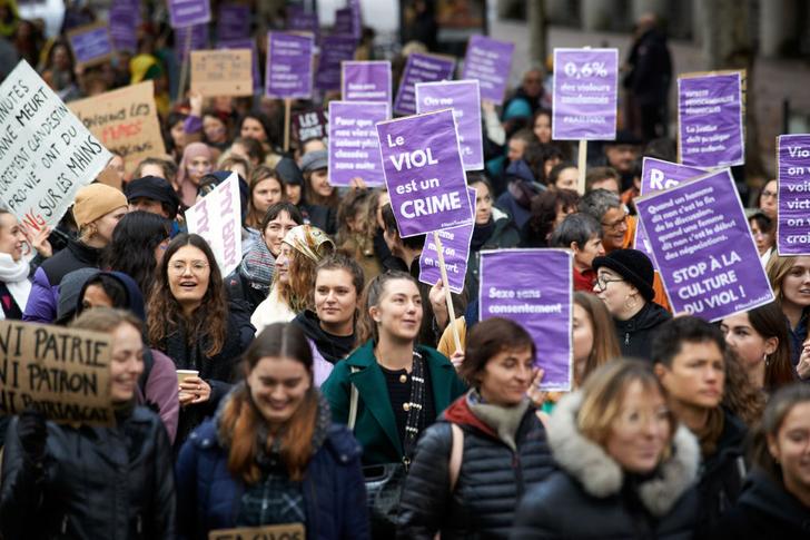 La définition du viol dans le code pénal révolutionnée par cet ultime vote au Parlement sur le non-consentement. (image d’illustration lors d’une manifestation féministe à Toulouse en novembre 2022)