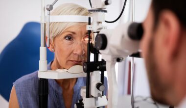 Cet implant installé sous la rétine qui pourrait révolutionner le quotidien de milliers de malades atteints de DMLA