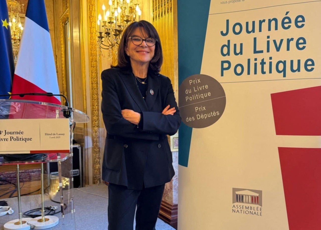 Nathalie Goulet en dédicace à Rémalard-en-Perche pour son livre « L’argent du terrorisme »