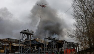 trois morts dont un secouriste après des frappes russes