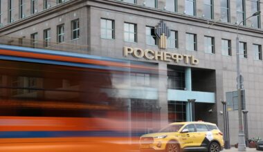 L'Allemagne envisage la nationalisation de la filiale de Rosneft après les sanctions de Trump, selon des sources