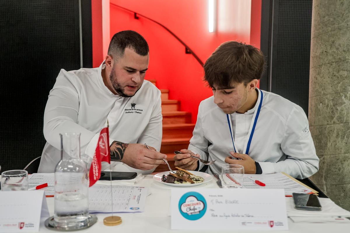 Dans le jury, le chef pâtissier Anthony Chenoz, qui officie à La Grand’ Vigne, le restaurant des Sources de Caudalie, et Pierre Bigorie, élu meilleur apprenti de Nouvelle-Aquitaine.