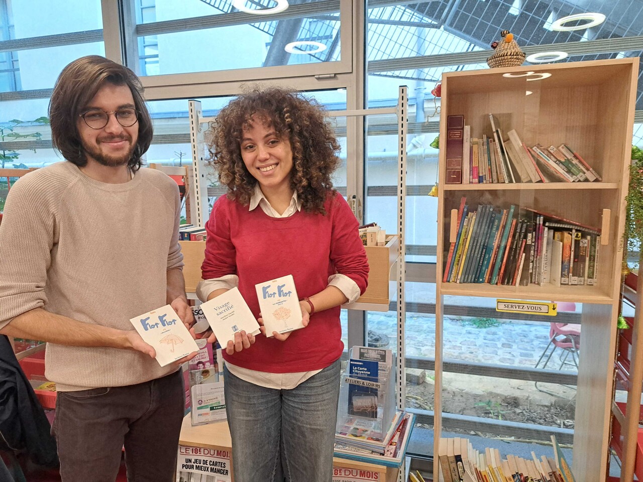 à 21 et 24 ans, Emma et Aurélien se lancent dans l'édition indépendante à Paris