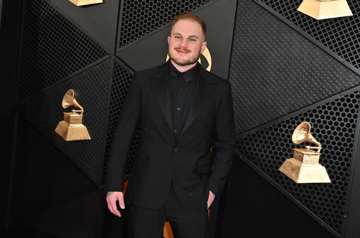 Zach Bryan, star de la country, provoque la colère de l'administration Trump avec une chanson