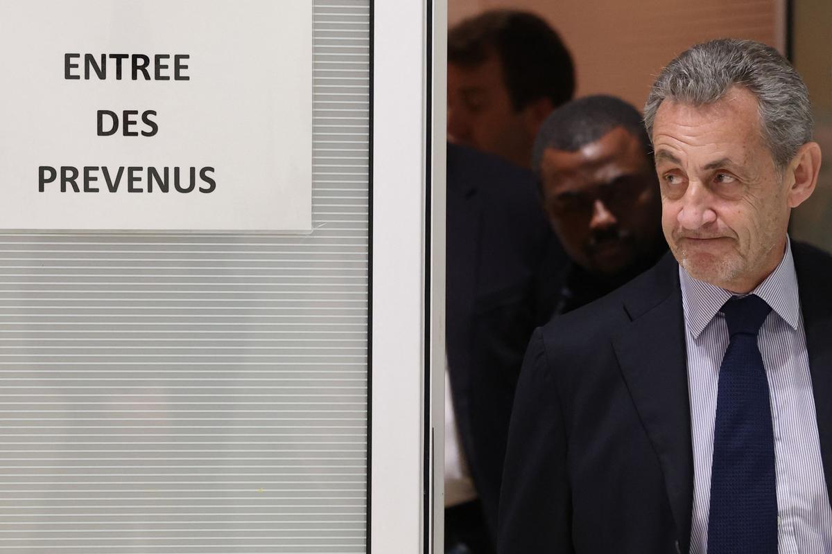 Nicolas Sarkozy, premier ex-chef d’État de l’UE à aller en prison