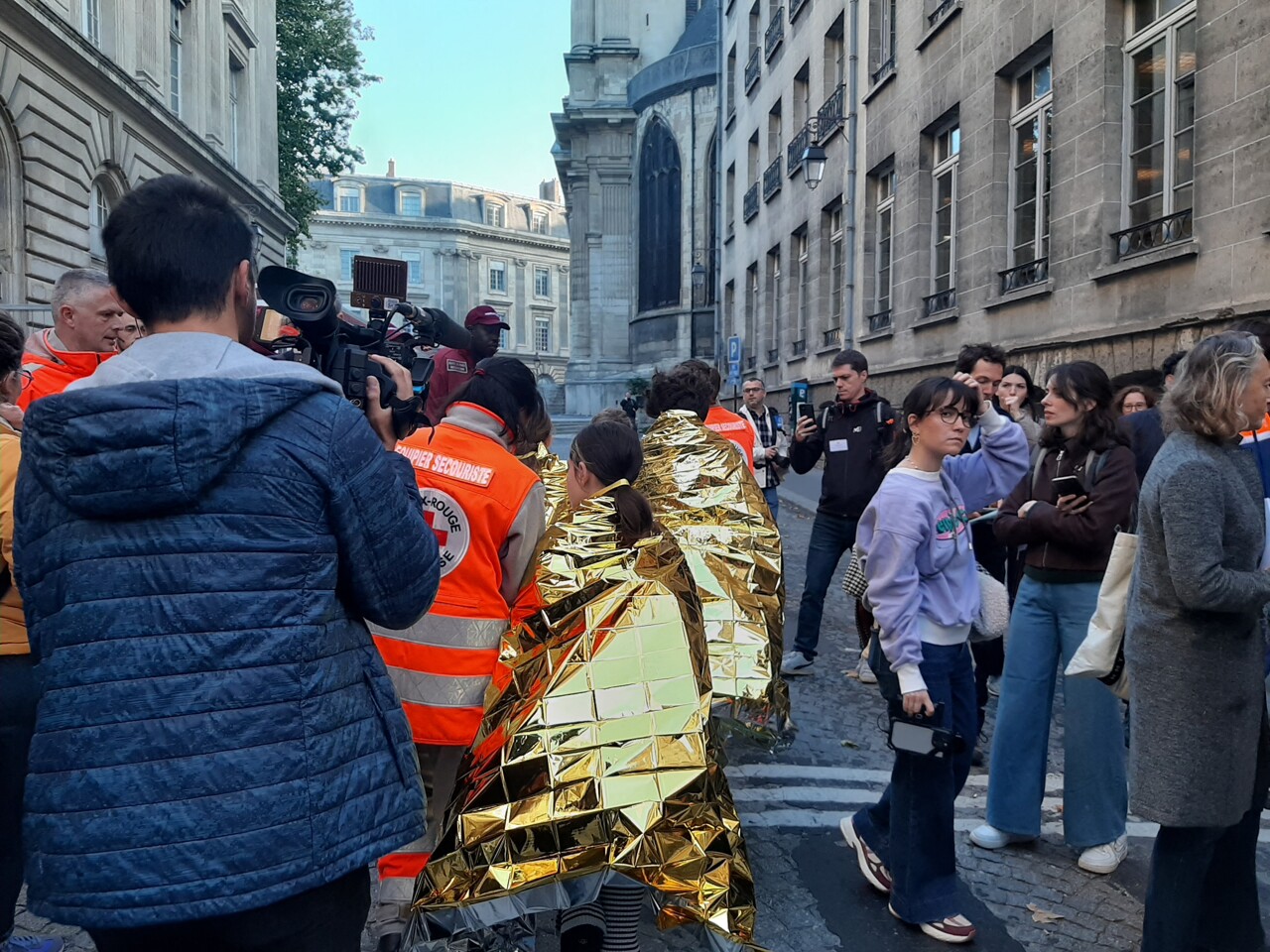 Enfants évacués, cellule de crise… Une crue centennale simulée "en conditions réelles" en plein Paris