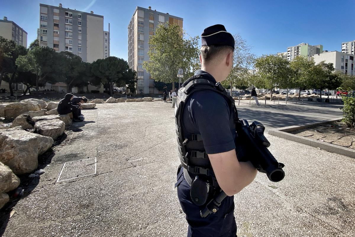 La fusillade mortelle aux Moulins semble traduire « une volonté de terroriser », estime le procureur de Nice