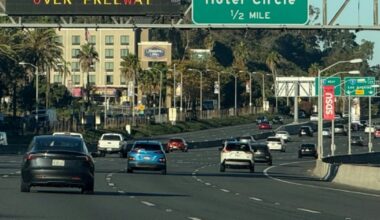 Etats-Unis: un véhicule de police touché accidentellement par un éclat d'obus : Actualités