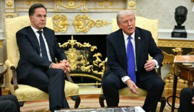 Excédés par Poutine, les Etats-Unis et l'UE sanctionnent le pétrole russe : Actualités