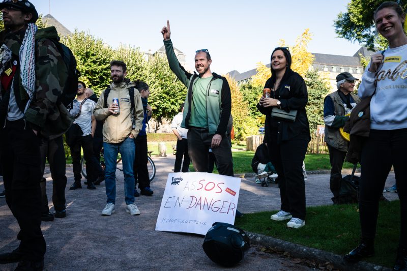 ça ne tient plus mobilisation secteur associatif manifestation rassemblement assos association