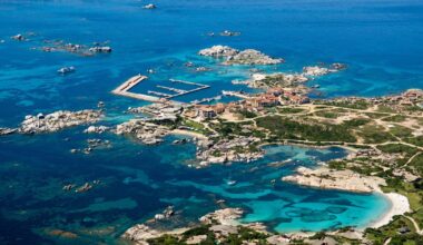 Cavallo, l’île des milliardaires devenue zone de non-droit en Corse