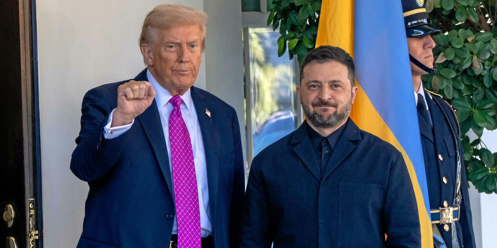 Quand Trump trouve « intéressant » de faire un tunnel « Poutine-Trump »… devant Zelensky