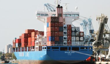 Toulon et Sète profitent aussi des grèves à Marseille