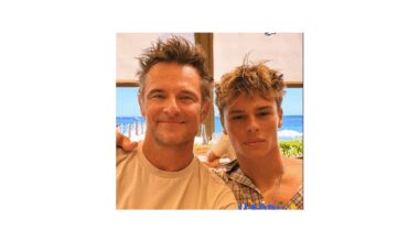 David Hallyday retrouve son fils à Paris : photo ensemble, la ressemblance de Cameron avec son grand-père Johnny Hallyday à nouveau indéniable