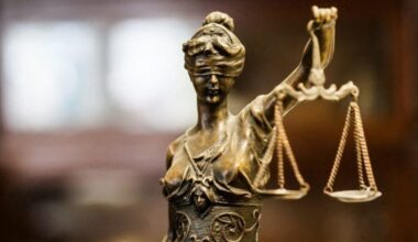 partout où il s'installe, il fait vivre un enfer à ses voisins