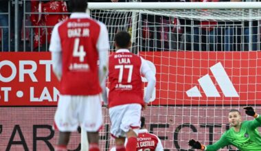 Le penalty complètement manqué de Romain Del Castillo pour Brest face au PSG en vidéo