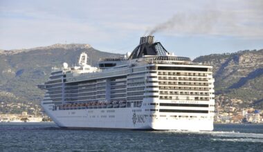 Le MSC Splendida se replie à Toulon à cause de la météo marseillaise