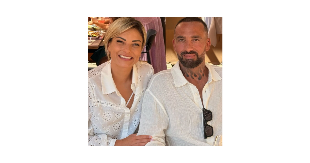 "C'est vendu !" : Après avoir tout plaqué pour suivre son compagnon au Maroc, Coralie (Mariés au premier regard) se sépare de sa maison du Var