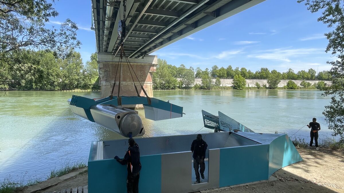 Un barrage contre le plastique : à Toulouse, Plastic Vortex va repêcher des tonnes de déchets dans la Garonne