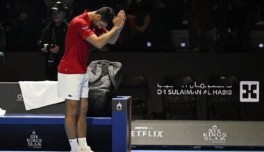 Novak Djokovic explique pourquoi il a abandonné au Six Kings Slam : «Traiter certains des problèmes physiques que j'ai en ce moment» - L'Équipe