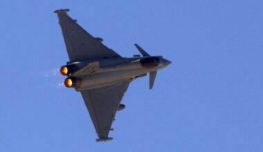 deux morts dans le crash d’un avion militaire