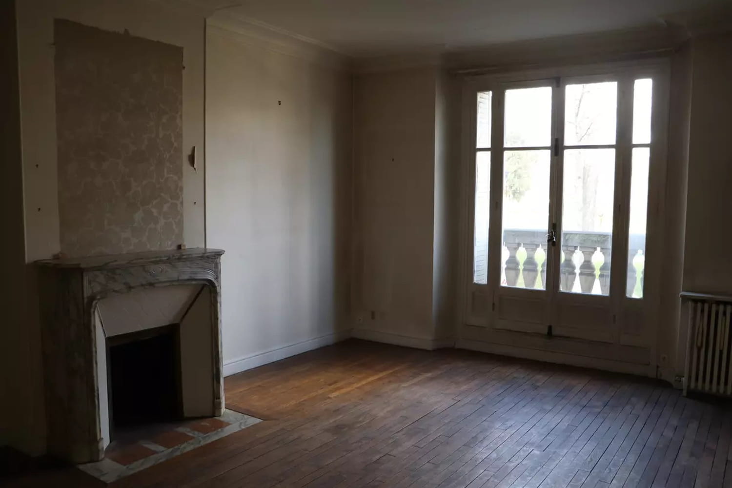 une chambre dans son jus qui fait aujourd'hui place au confort raffiné