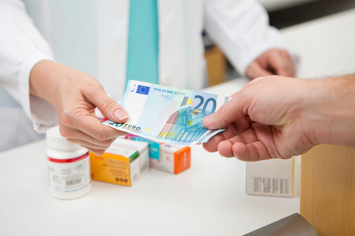 une pharmacienne déconseille ce médicament parmi les plus vendus en pharmacie