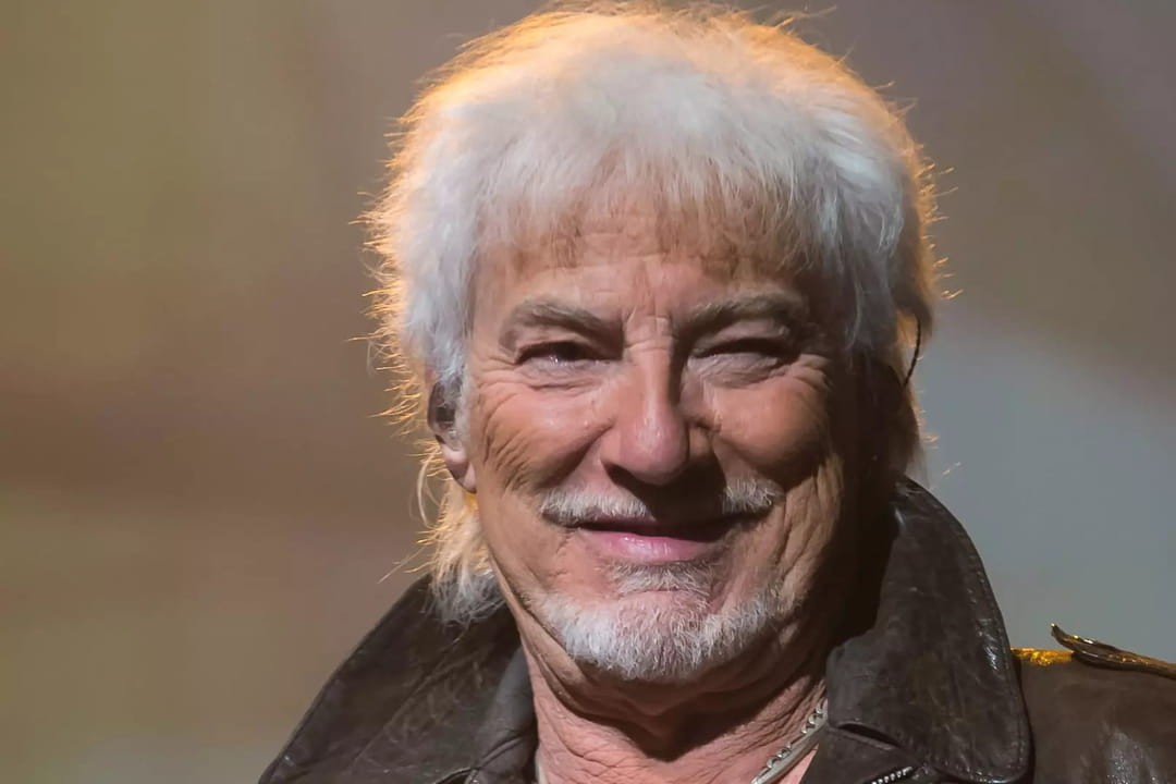 Hugues Aufray, chanteur le plus âgé au monde ?