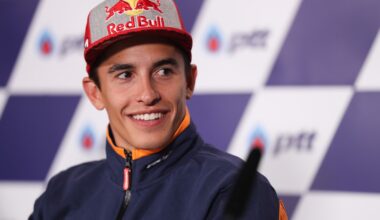 Carlos Sainz considère Marc Márquez comme l'Ayrton Senna du MotoGP : "En vivant dans le présent, nous ne nous rendons pas compte" -