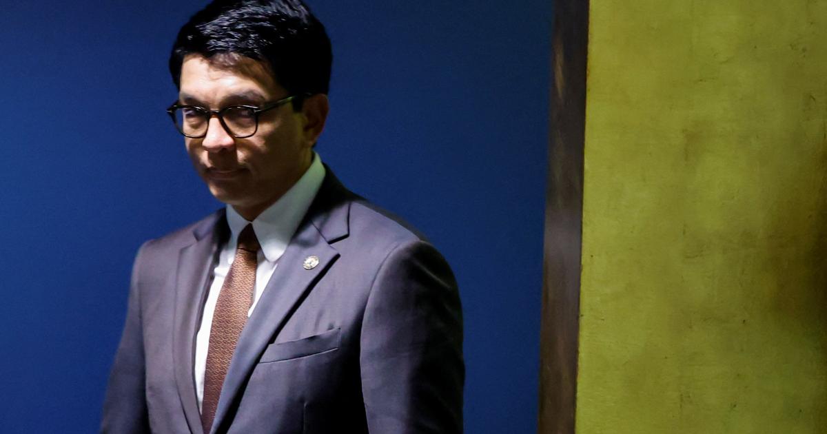 qui est le président Andry Rajoelina, exfiltré après des semaines de manifestations monstres ?