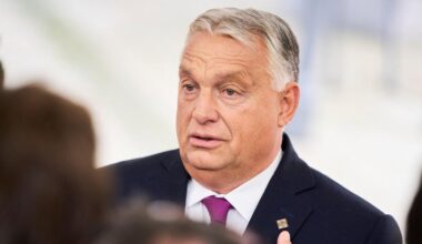 la Hongrie refuse de cesser les importations de pétrole russe