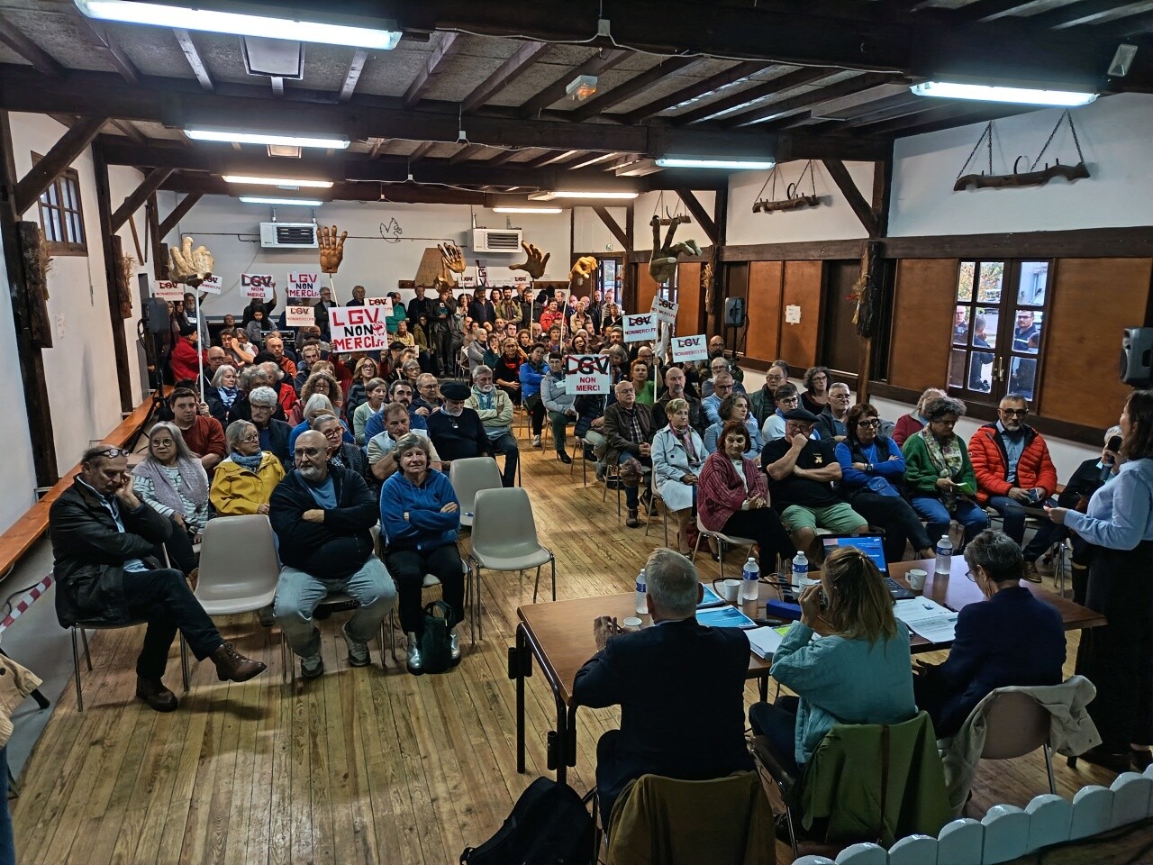 quelle est cette nouvelle action en justice lancée par les opposants ?