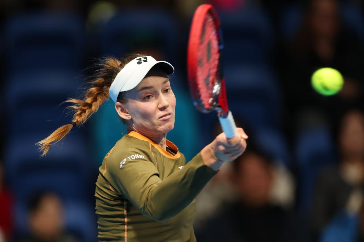 Elena Rybakina dernière qualifiée pour le Masters après sa victoire en quarts de finale du tournoi de Tokyo