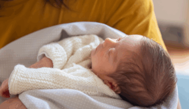 Nouveau congé de naissance : plus court mais mieux payé