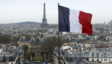 L'Europe vue dans le rouge en attendant le nouveau Premier ministre français - 10/10/2025 à 07:44