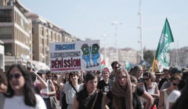 Prime Macron, réductions d’impôts, charges sociales… Sébastien Lecornu fait filtrer des pistes budgétaires – Libération