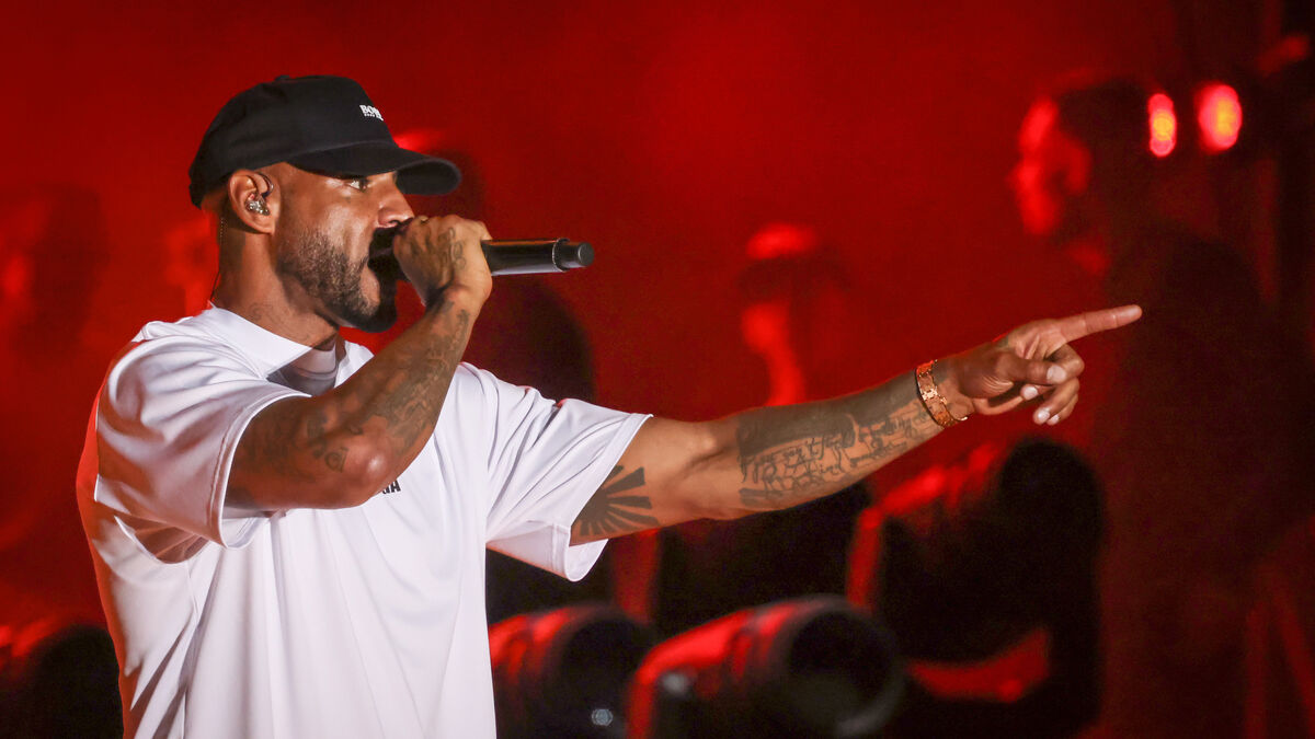 Booba en garde à vue après une plainte de Gims : entre les deux rappeurs, sept ans de clashs et de moqueries