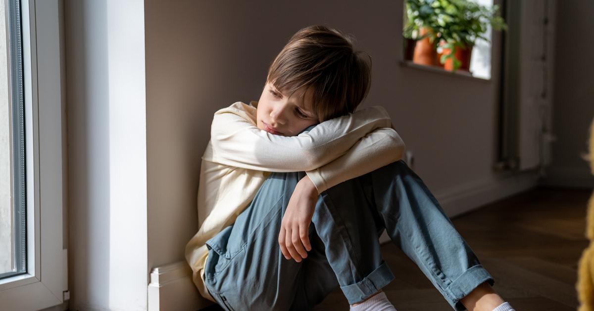 ces deux profils génétiques très différents qui influent sur l’âge du diagnostic