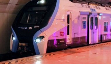 la circulation du RER E en partie interrompue après un accident de personne